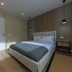 Syncron Centre Skyline Rooftop Apartment *