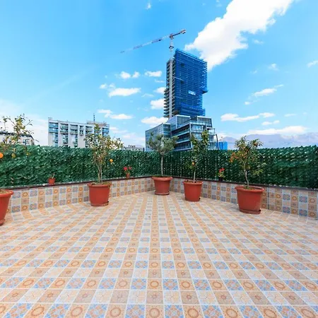 Syncron Centre Skyline Rooftop Apartment *