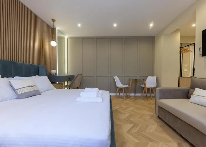 Syncron Centre Skyline Rooftop 地拉那